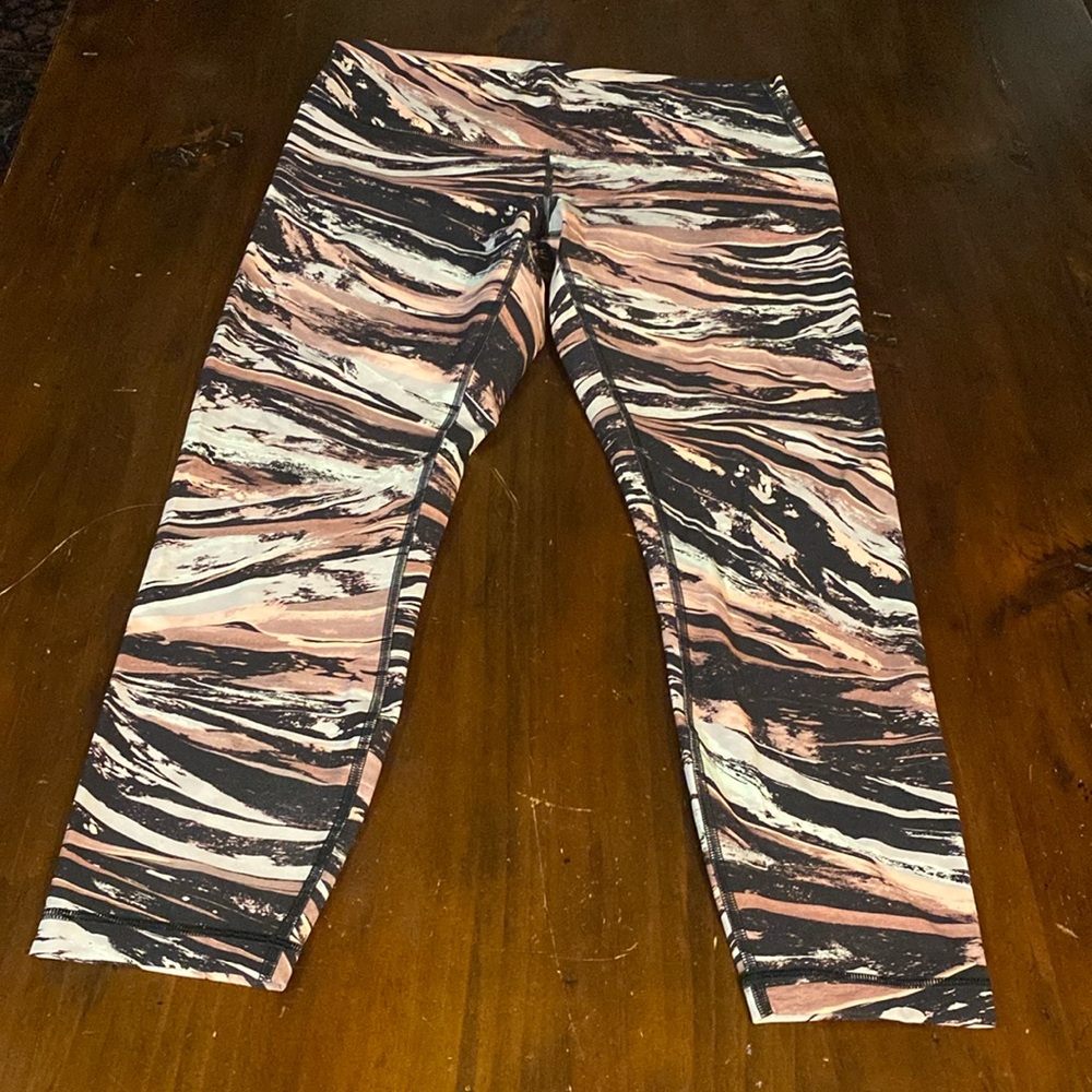 NEW LULULEMON COLORFUL LEGGINGS🍋